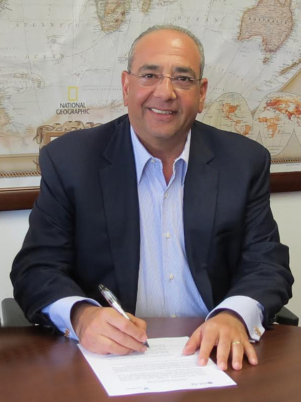 Camilo Atala Faraj conoce al mercado y sus clientes