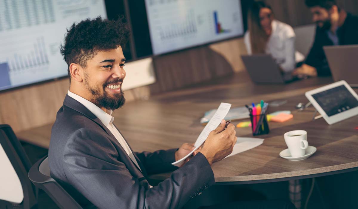 Aspectos jurídicos de la finalización de empleo y la remuneración por servicios laborales: Panamá