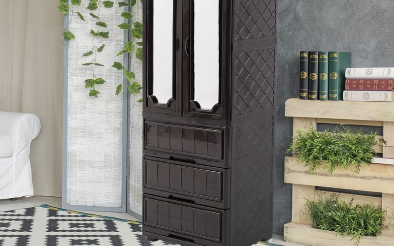 Mejora el almacenamiento con armarios de plástico coloridos en Panamá