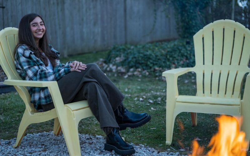 Sillas de plástico apilables en Aruba: solución práctica para eventos